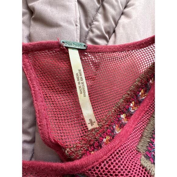 Free People Gypsy Love Spell Cold Shoulder Embroidered Embellished Top Size S - Picture 6 of 7